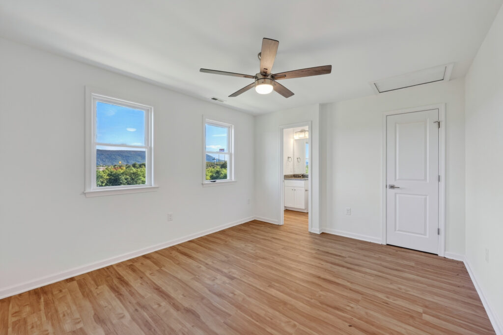 west secondary bedroom gateway townhome rental